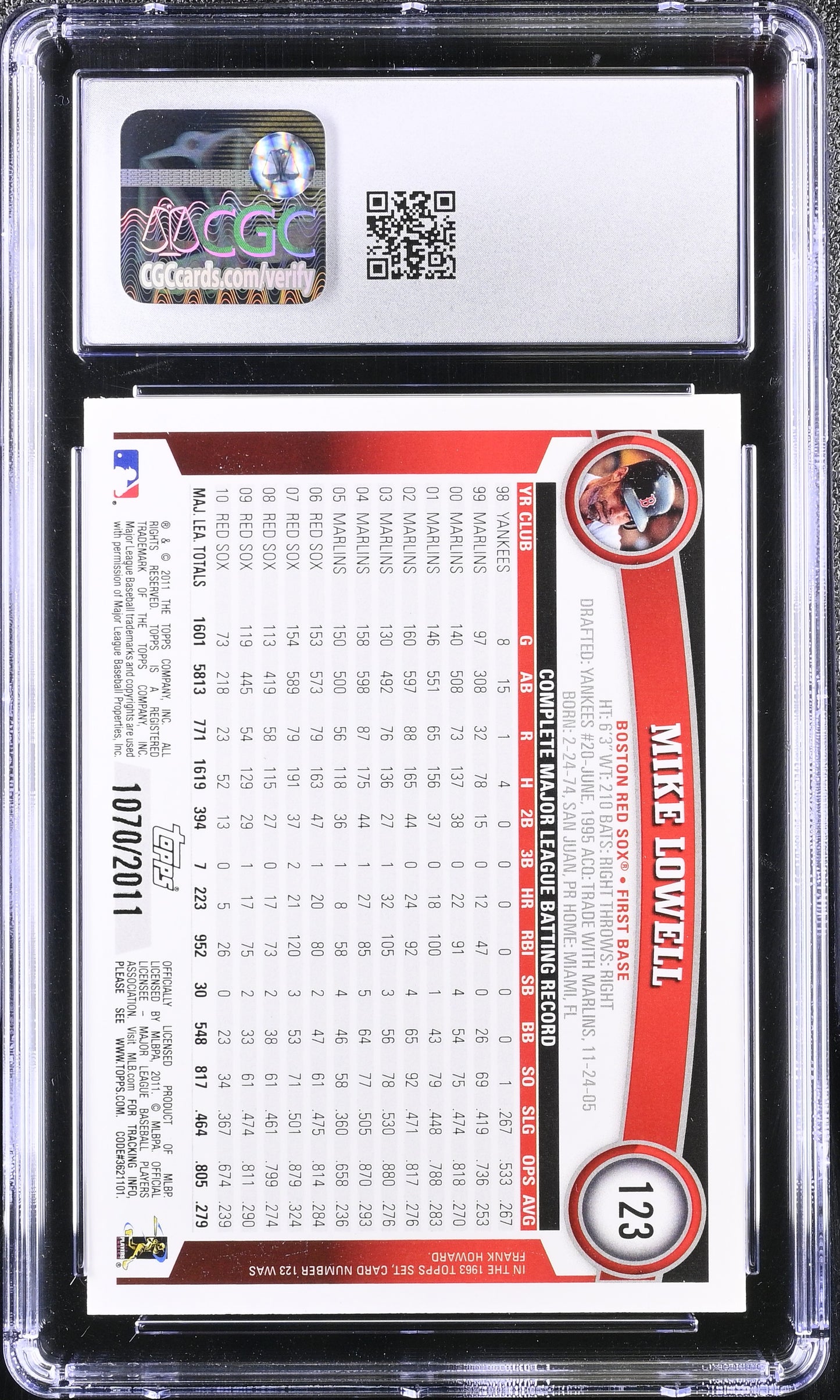 2011 Topps #123 Mike Lowell Gold CGC 8 #/2011