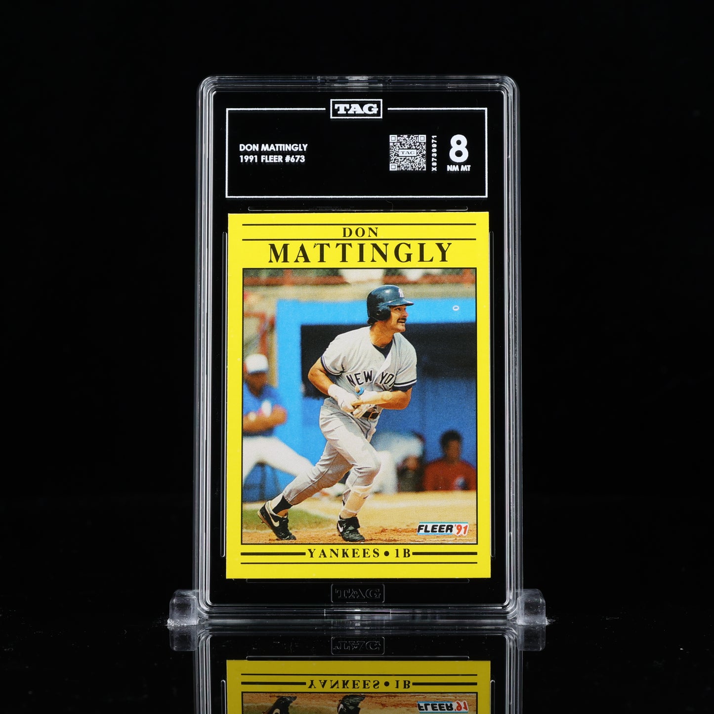 Don Mattingly 1991 Fleer #673 HOF TAG 8 NEAR MINT X8739971